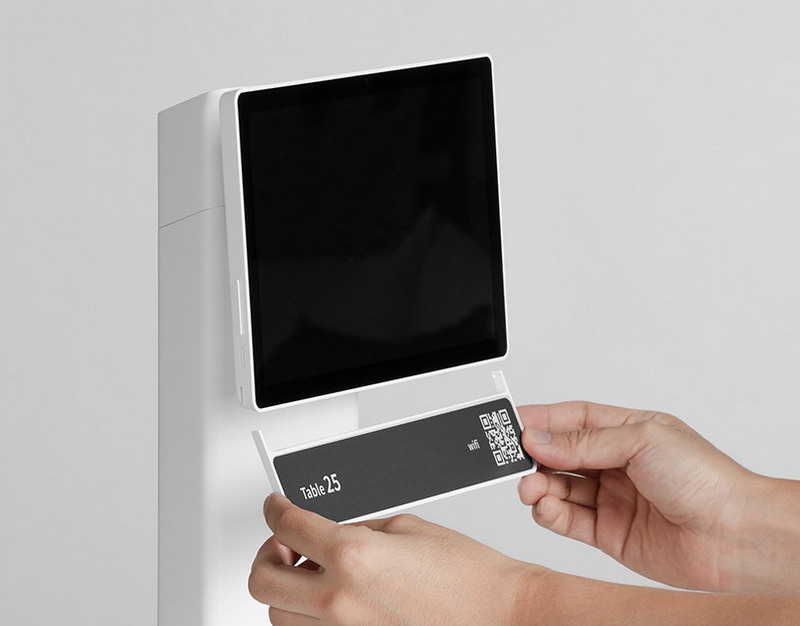 Дзюба о том, стал ли футбол лучше с ВАР: И да, и нет. Я до сих пор в шоке от незасчитанного гола Балтики Зениту, от моего гола Оренбургу. Какие офсайды там Это какой-то сюр